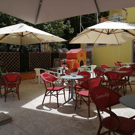 Hotel Kennedy Caorle Esterno foto