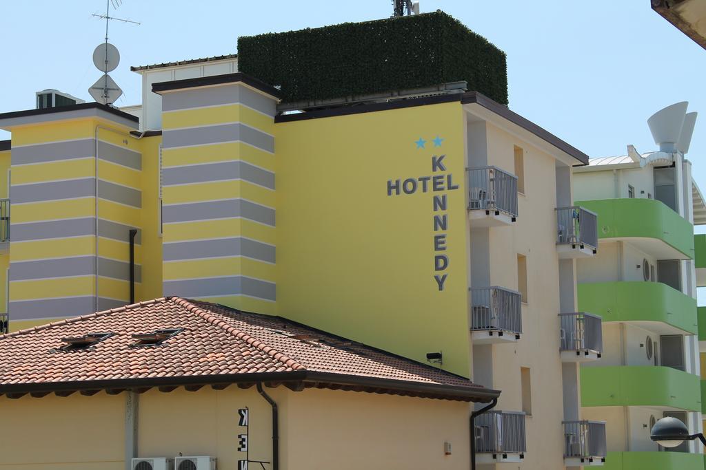 Hotel Kennedy Caorle Esterno foto