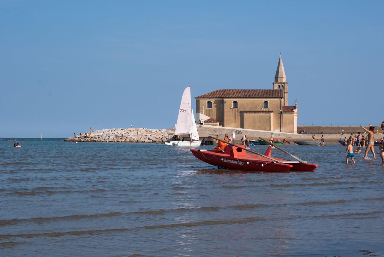 Hotel Kennedy Caorle Esterno foto